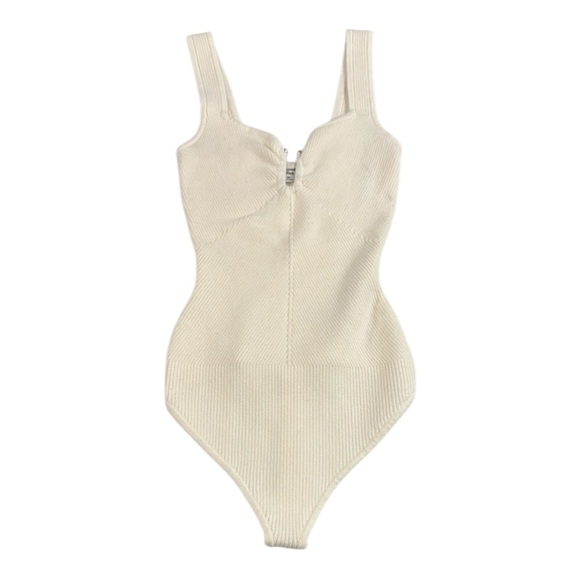 Abercrombie & Fitch Tops - Abercrombie Cream Knit Bodysuit